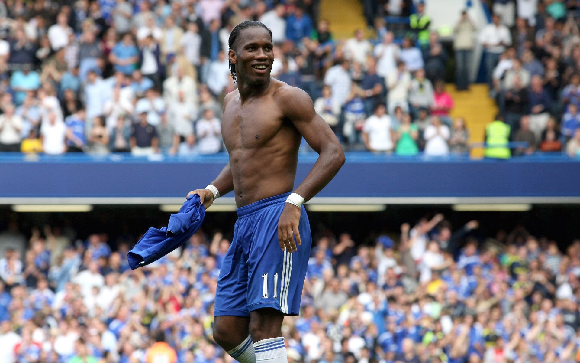 浓眉带伤出战湖人东部前四稳固，湖人浓眉伤情